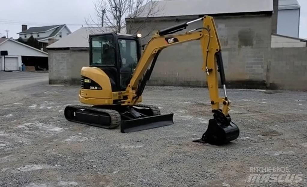 CAT 303.5 C CR Mini ekskavatori < 7 t
