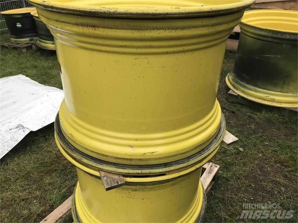 John Deere 23x34 Riepas, riteņi un diski