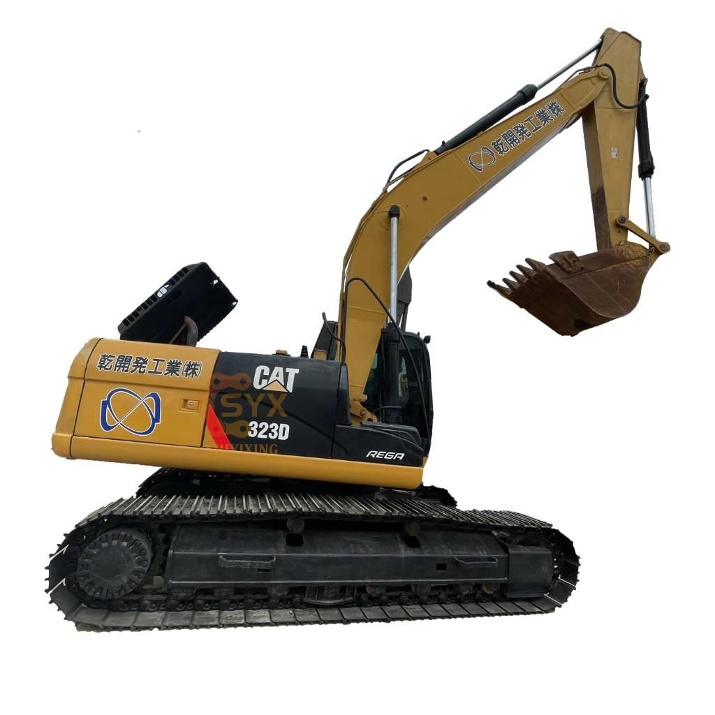 CAT 323D Kāpurķēžu ekskavatori