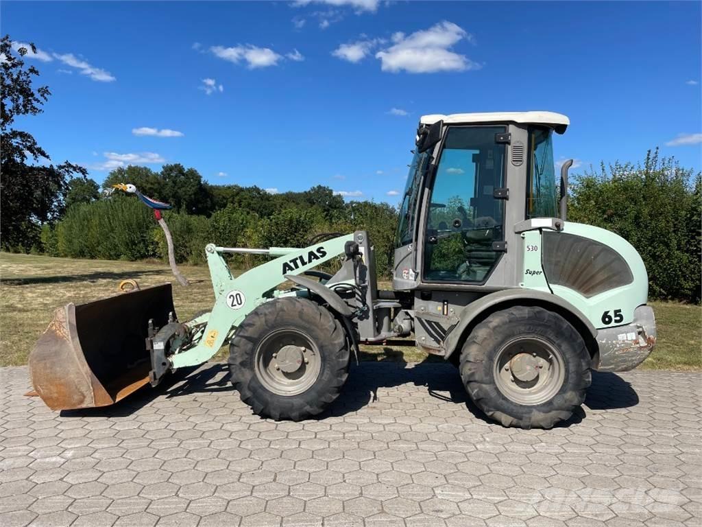 Atlas AR65SUPER Iekrāvēji uz riteņiem