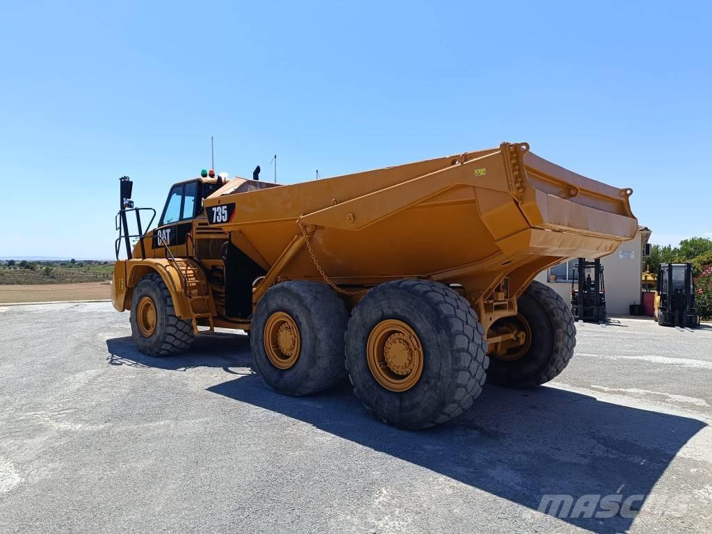 CAT 735 Artikulētie pašizgāzēji