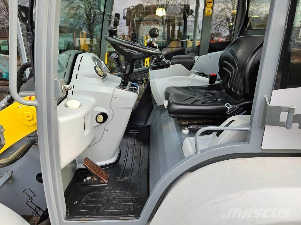 Kramer 5055 Iekrāvēji uz riteņiem