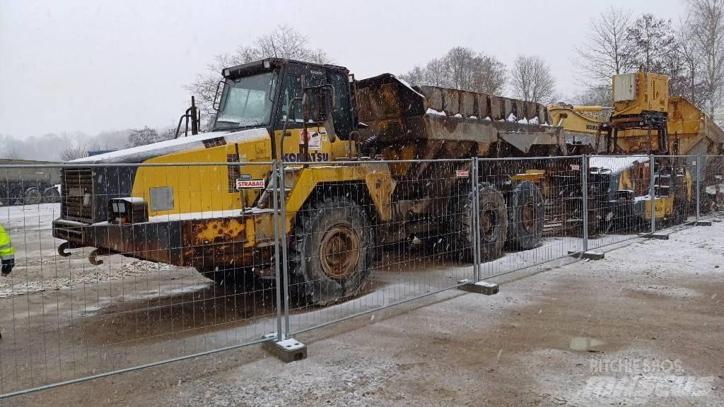 Komatsu HM 300-2 Artikulētie pašizgāzēji