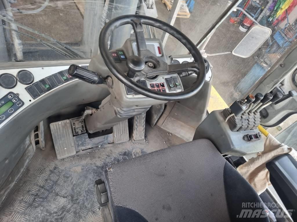 Kalmar DCF 250-12LB Tehnika ar dīzeļa dzinēju