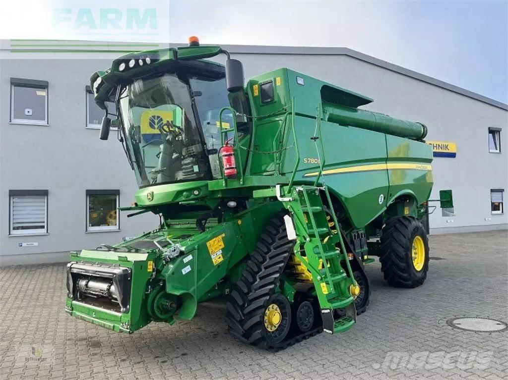 John Deere s 780i Ražas novākšanas kombaini