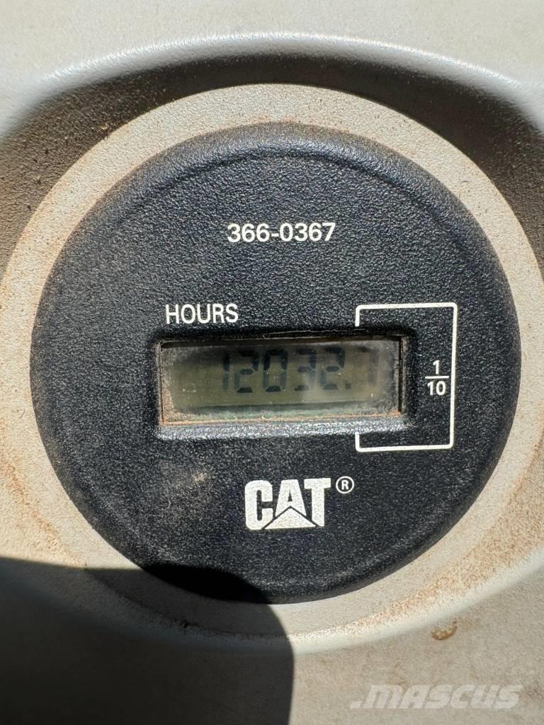 CAT 352 F Kāpurķēžu ekskavatori