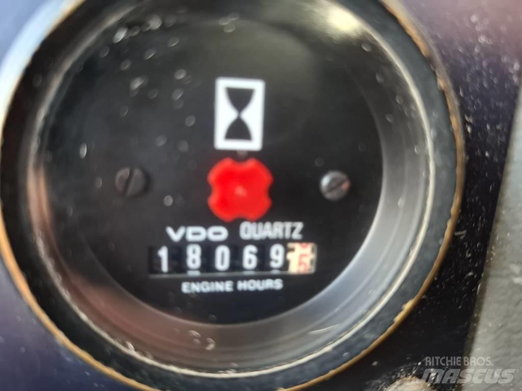 Volvo L70B Iekrāvēji uz riteņiem