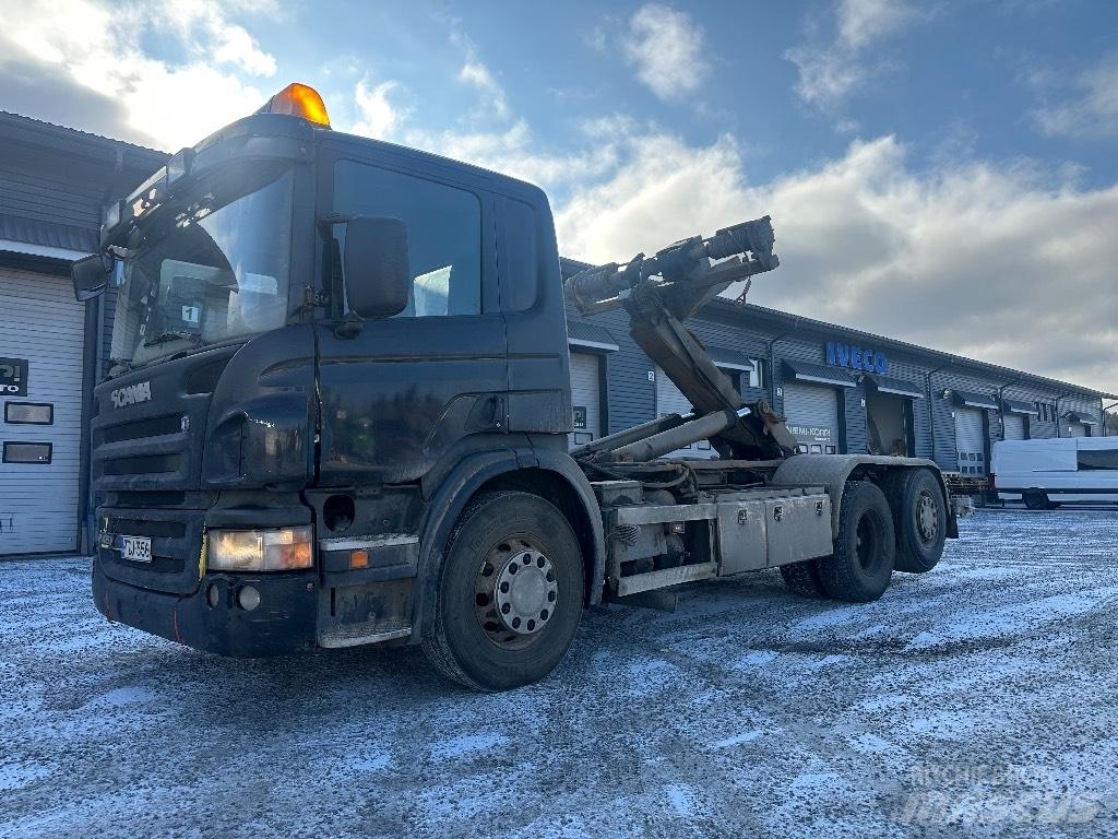 Scania P420 6x2*4 Treileri ar āķi