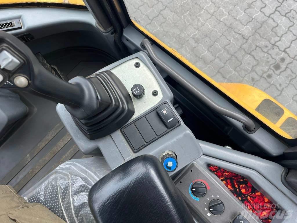 Volvo L 30 G Iekrāvēji uz riteņiem