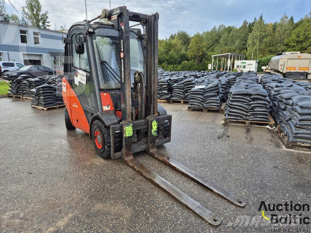 Linde H30D Tehnika ar dīzeļa dzinēju
