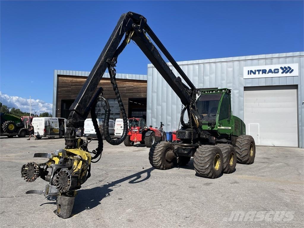 John Deere 1070 D Harvesteri