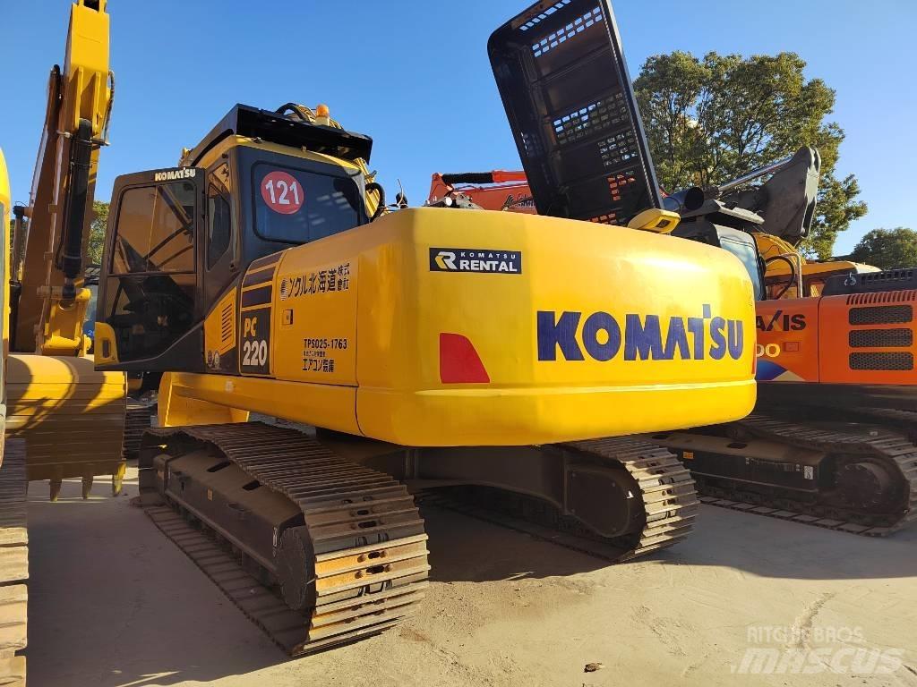 Komatsu PC220-7 Kāpurķēžu ekskavatori