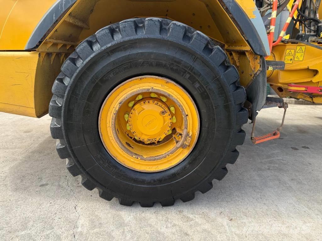 Volvo A 30 G Artikulētie pašizgāzēji