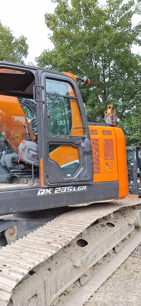 Doosan DX 235 LCR-7 Kāpurķēžu ekskavatori