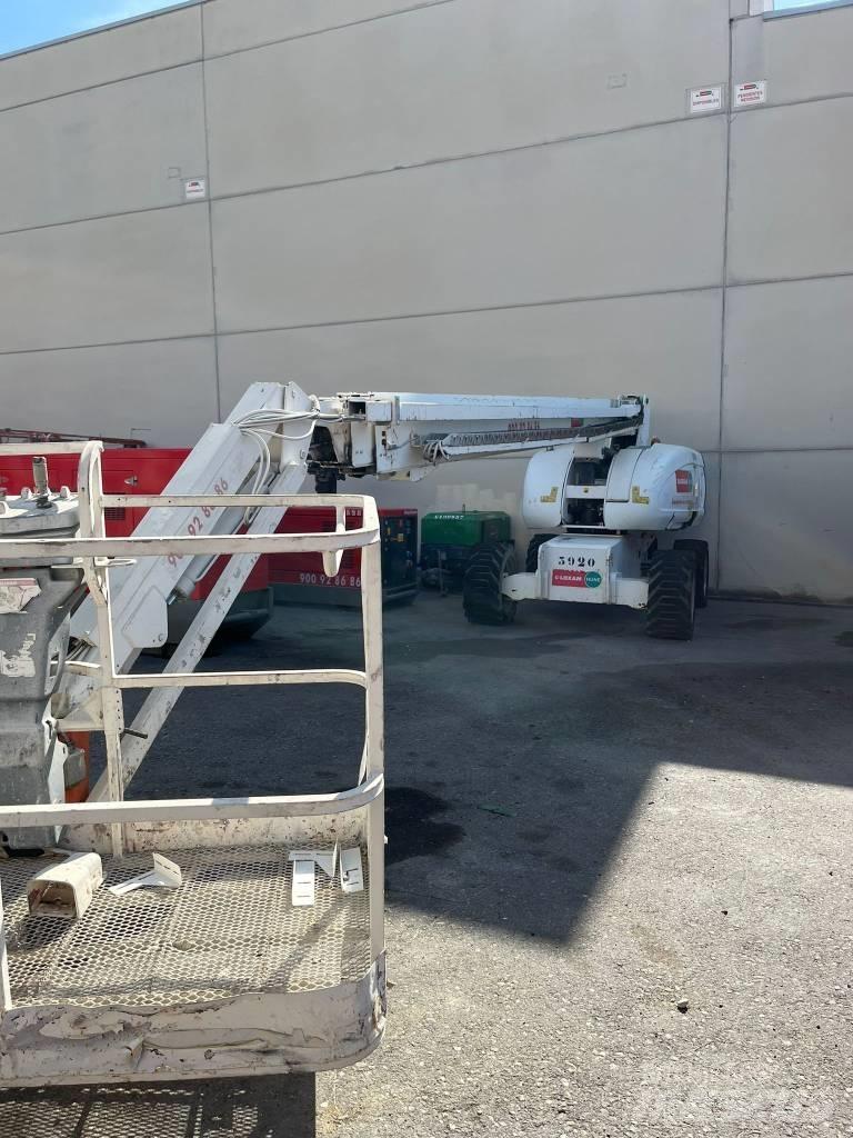 JLG 860 SJ Teleskopiskie pacēlāji