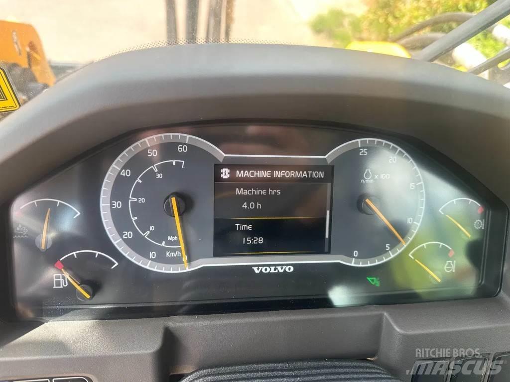 Volvo L90 H2 2025 Iekrāvēji uz riteņiem