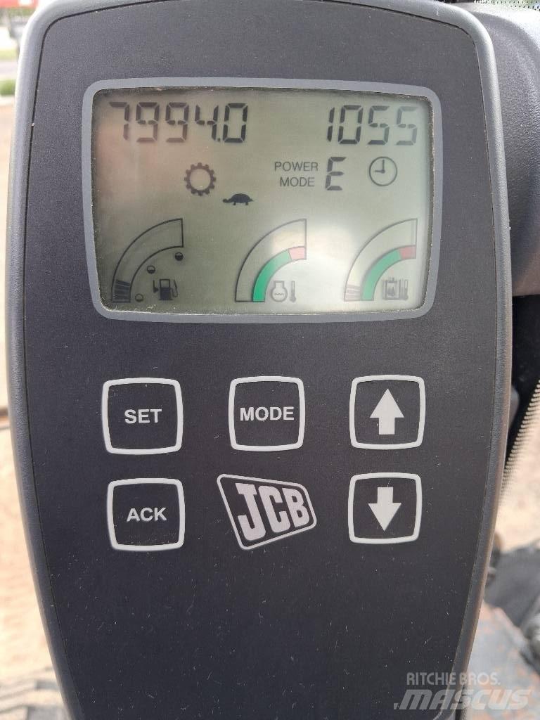 JCB JS 145 W Ekskavatori uz riteņiem