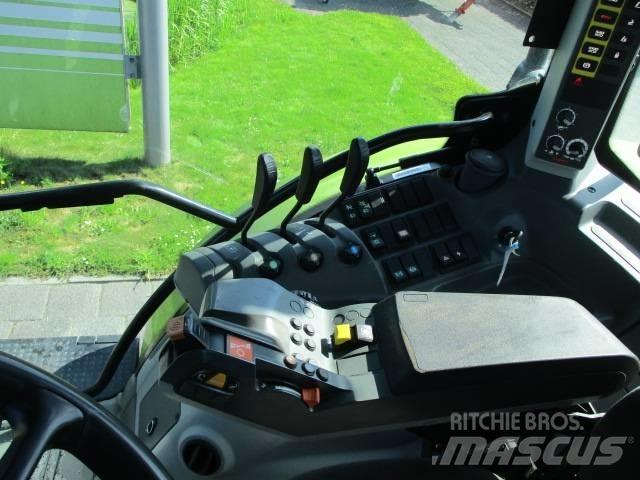 CLAAS Arion 520 Traktori