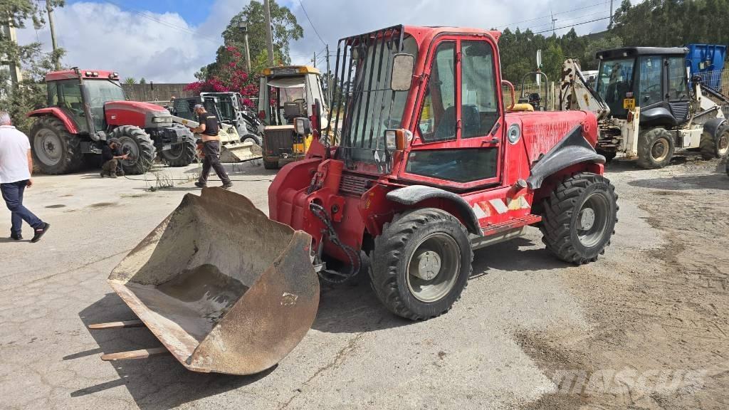 JCB 520-50 Teleskopiskie manipulatori