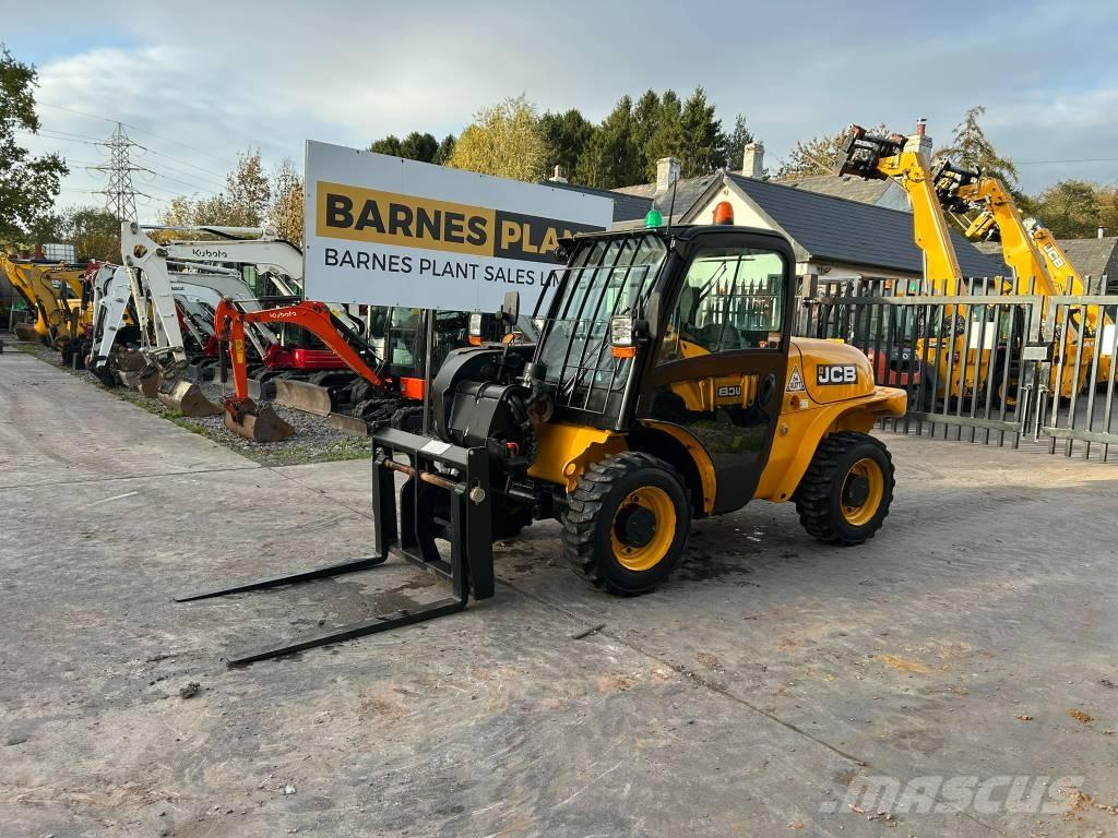 JCB 520-40 Teleskopiskie manipulatori