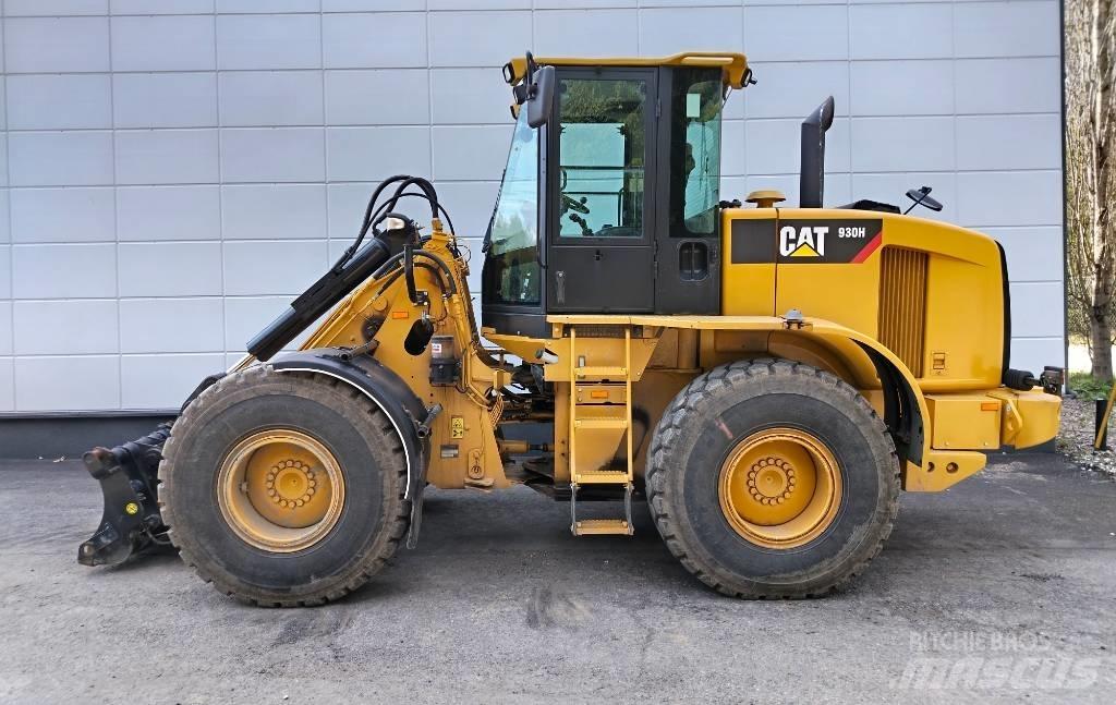 CAT 930 H Iekrāvēji uz riteņiem