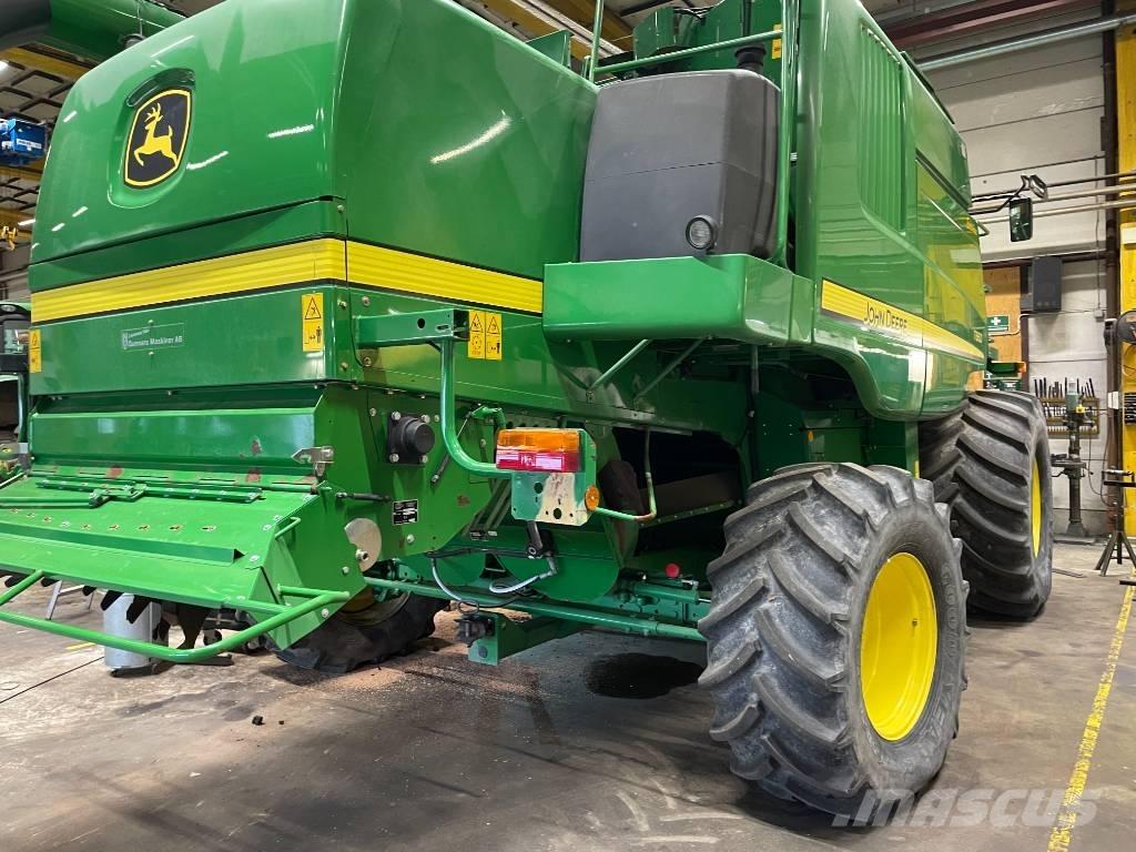 John Deere T 660 Ražas novākšanas kombaini