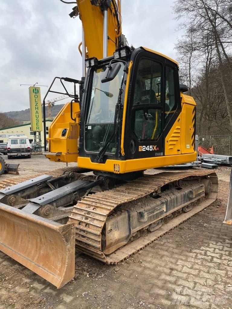 JCB 245 XR Kāpurķēžu ekskavatori