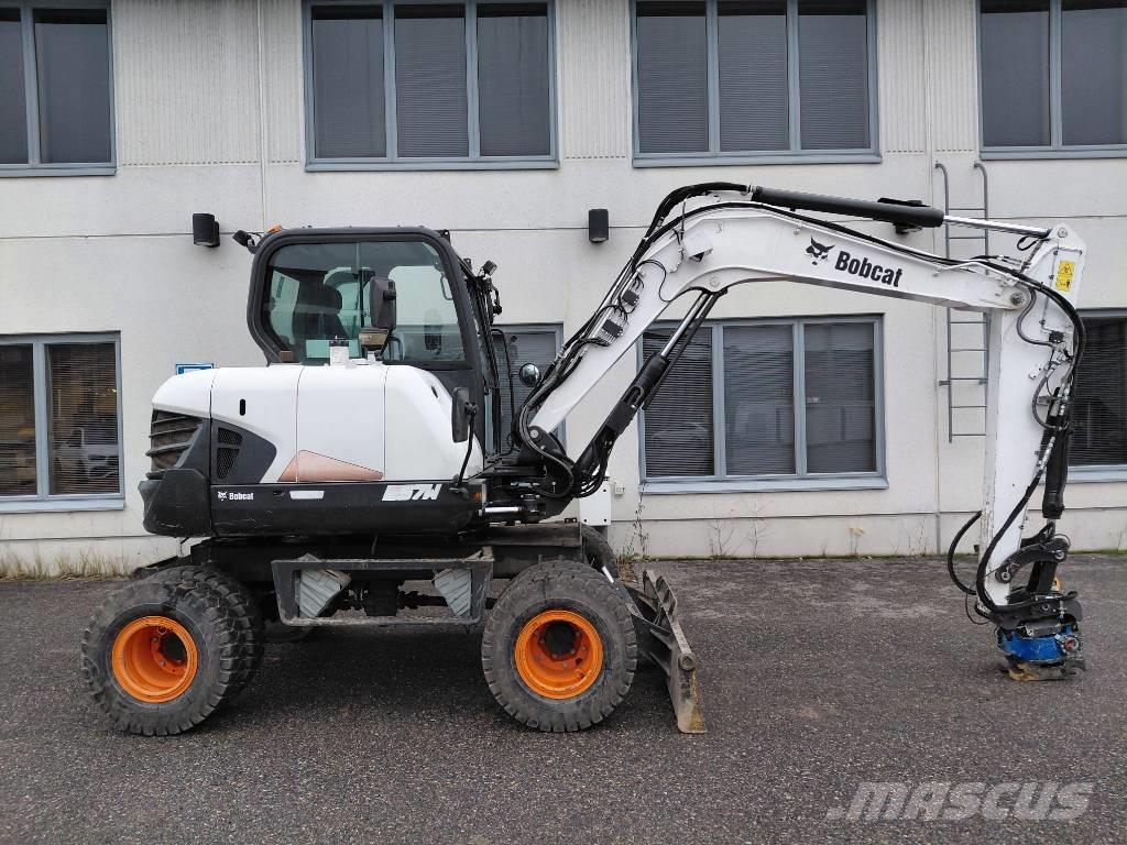 Bobcat E 57 W Ekskavatori uz riteņiem