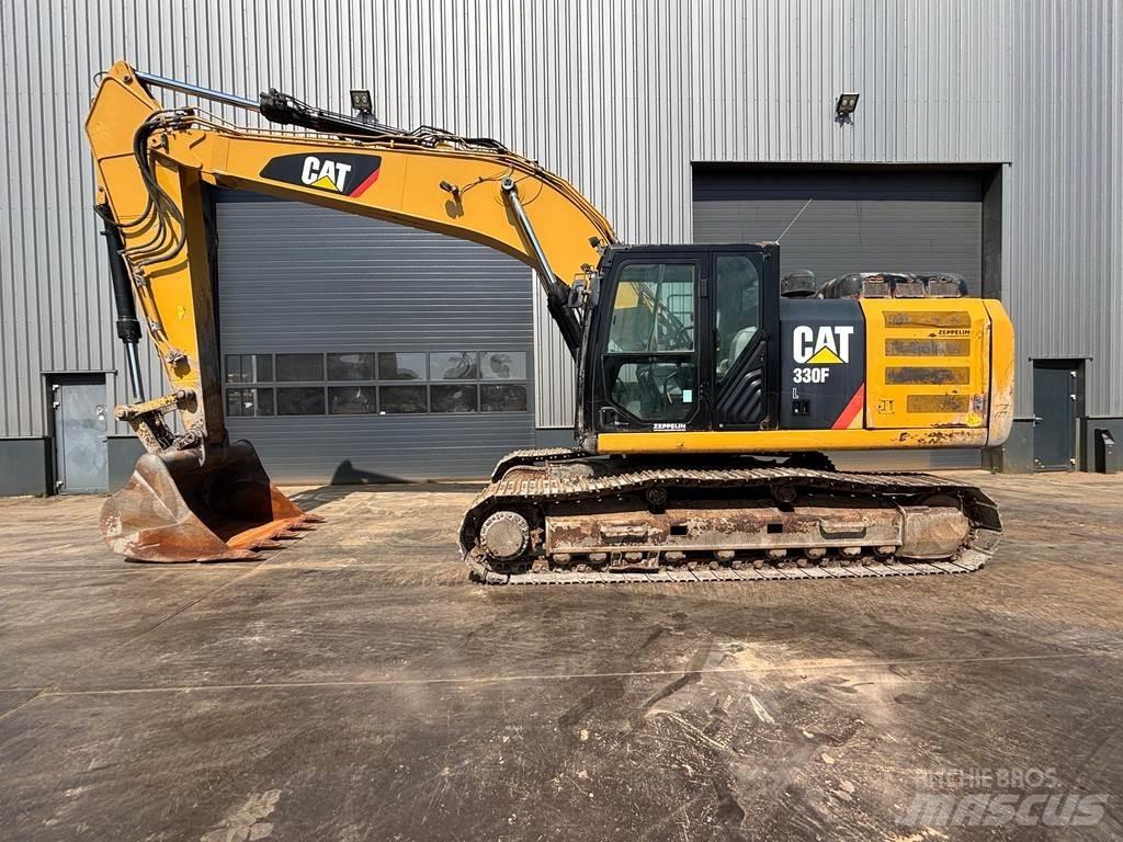 CAT 330FL Īpašie ekskavatori