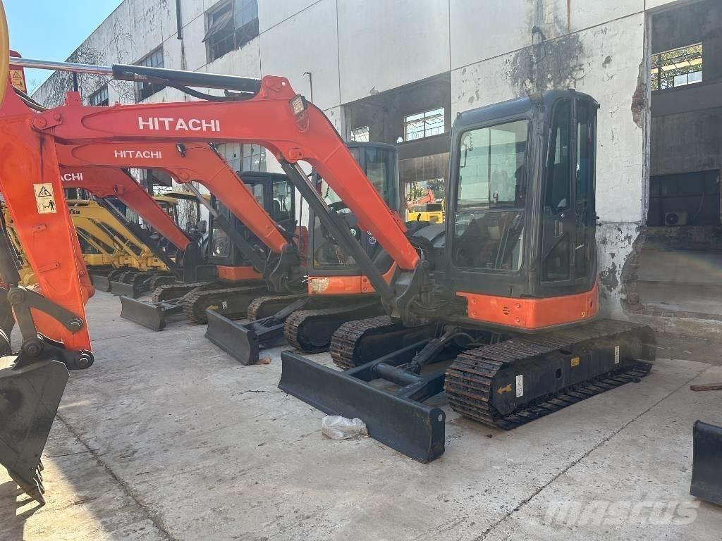 Hitachi ZX 50 U Kāpurķēžu ekskavatori