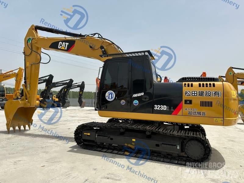 CAT CAT323D2L Kāpurķēžu ekskavatori