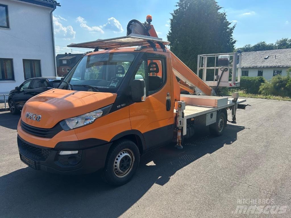 Multitel MT 162 Pacēlāji uz automašīnas bāzes