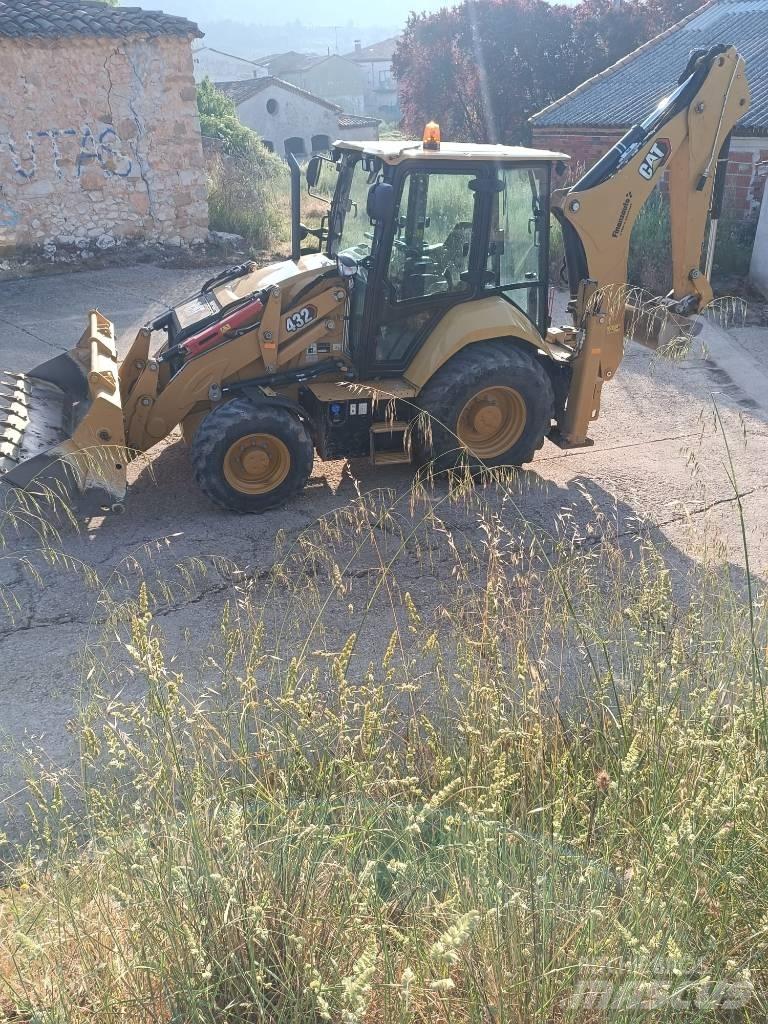 CAT 432 F Ekskavatori-iekrāvēji