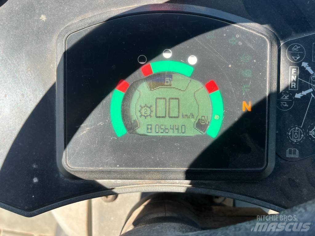 CAT 908 H Iekrāvēji uz riteņiem