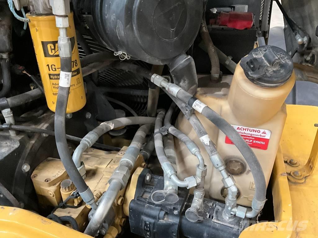 CAT 908 H Iekrāvēji uz riteņiem