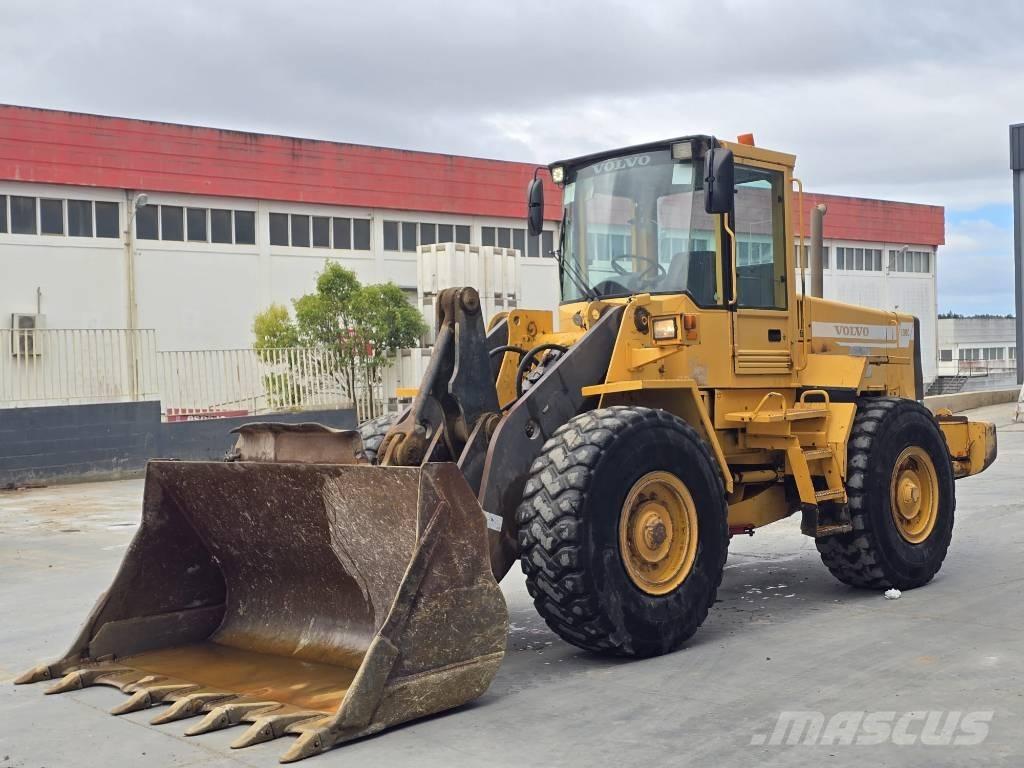 Volvo L 90 C Iekrāvēji uz riteņiem