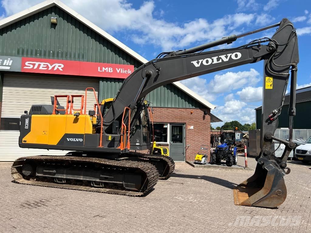 Volvo EC 200 E Kāpurķēžu ekskavatori