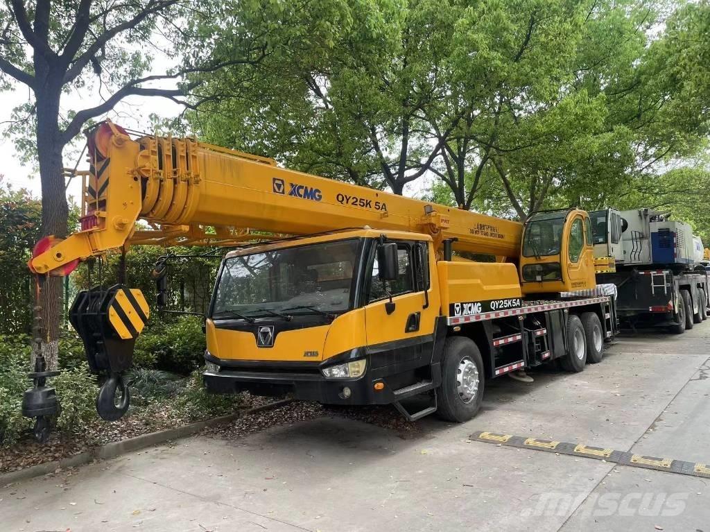 XCMG XCT25 Visurgājēji celtņi