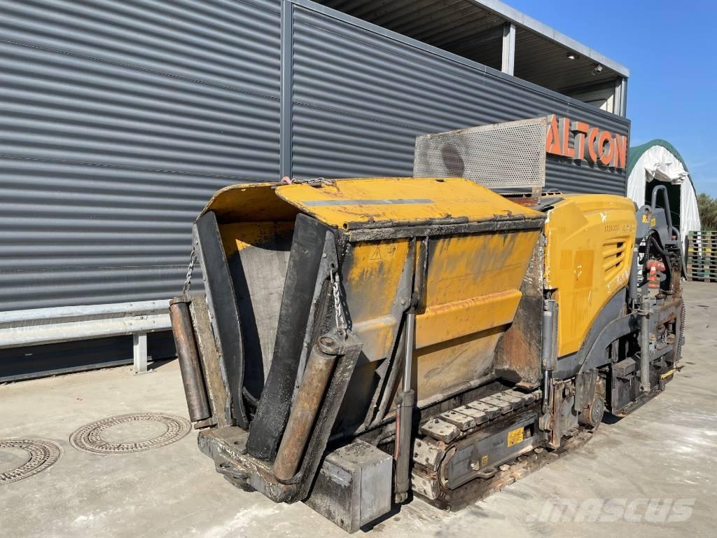 Vögele SUPER 800-3I Asfalta klājēji