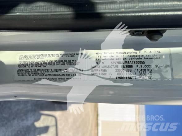 Hino 238 Šasija ar kabīni