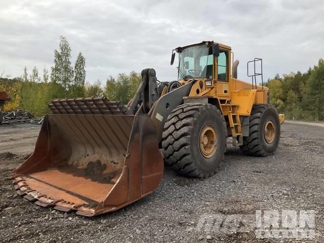 Volvo L 220 E Iekrāvēji uz riteņiem