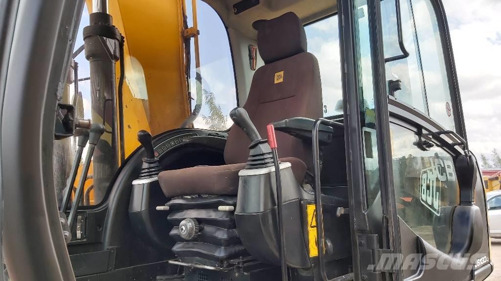 JCB JS 130 LC Kāpurķēžu ekskavatori
