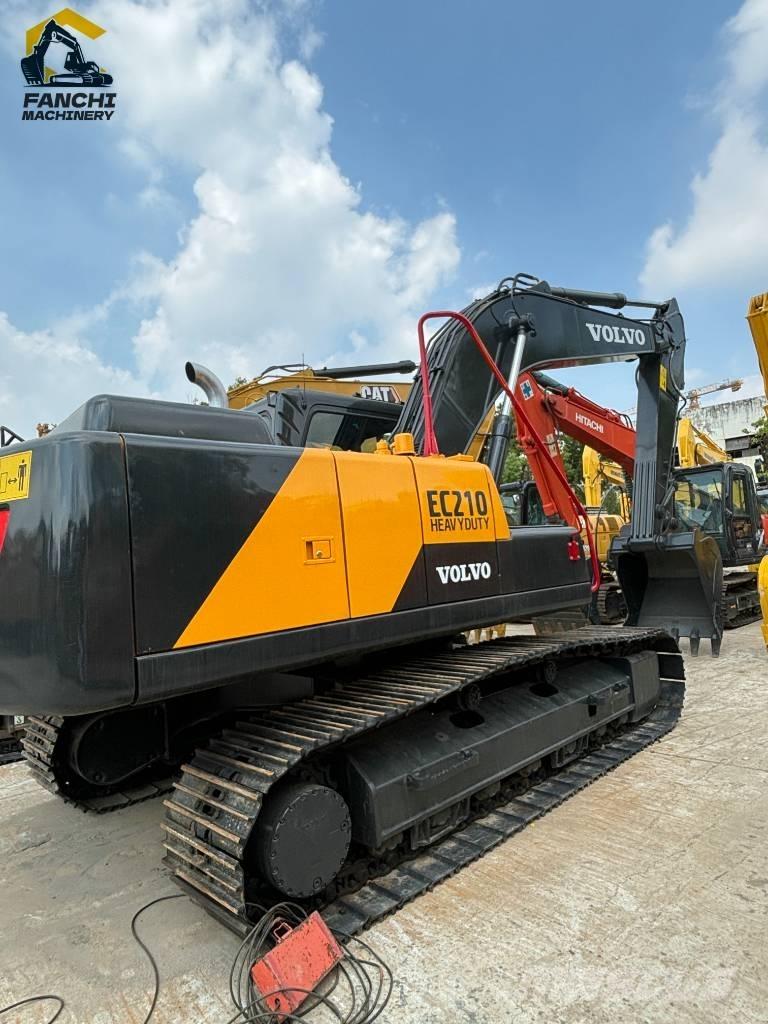 Volvo EC 210 Kāpurķēžu ekskavatori