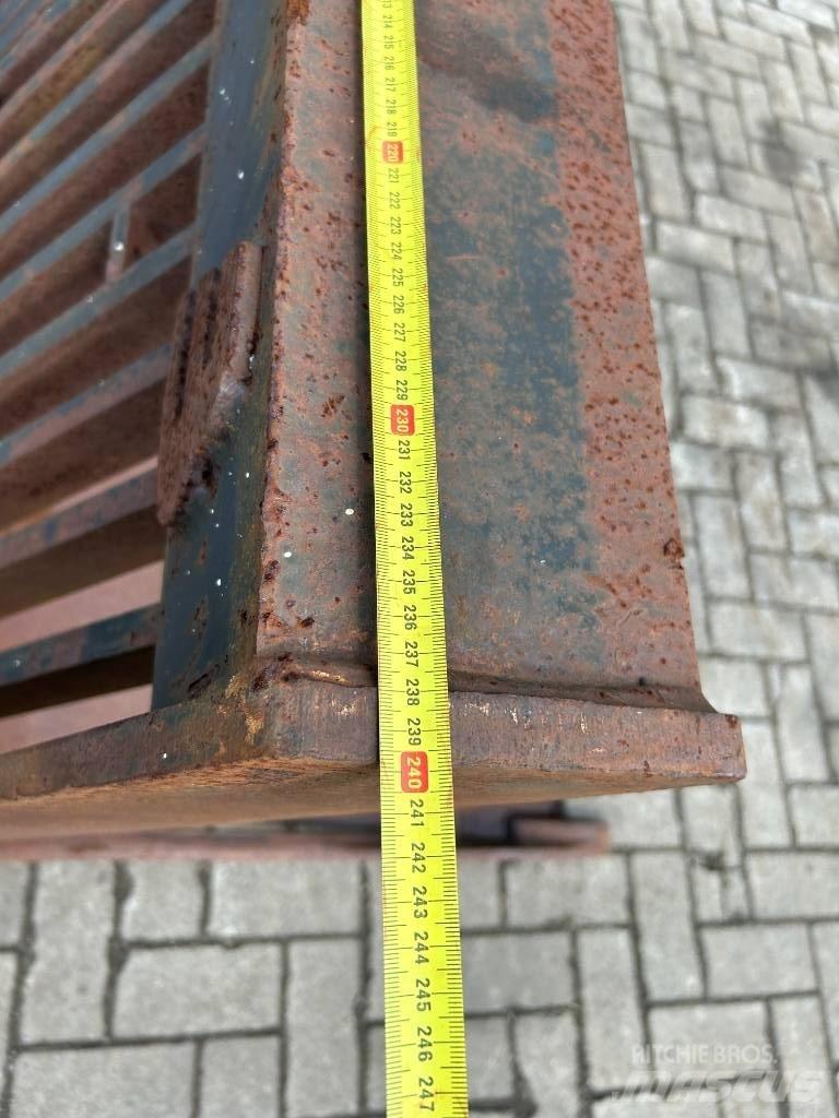 Volvo Puin Bak Sijāšanas kausi