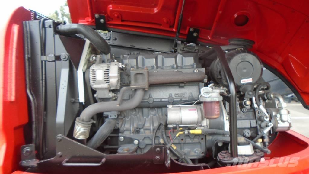 Manitou 200 ATJ Strēles pacēlāji