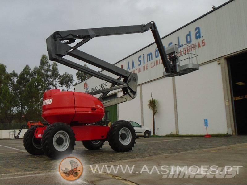 Manitou 200 ATJ Strēles pacēlāji