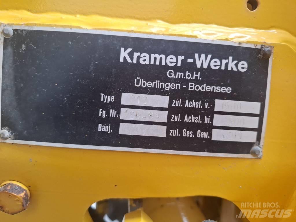 Kramer 212 Iekrāvēji uz riteņiem