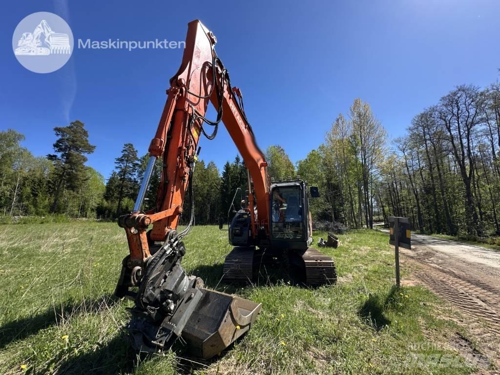 Hitachi ZX 135 US-6 Kāpurķēžu ekskavatori