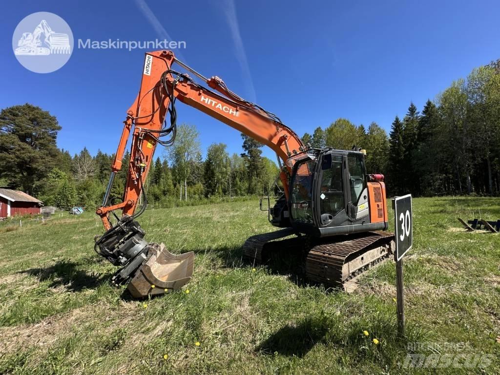 Hitachi ZX 135 US-6 Kāpurķēžu ekskavatori