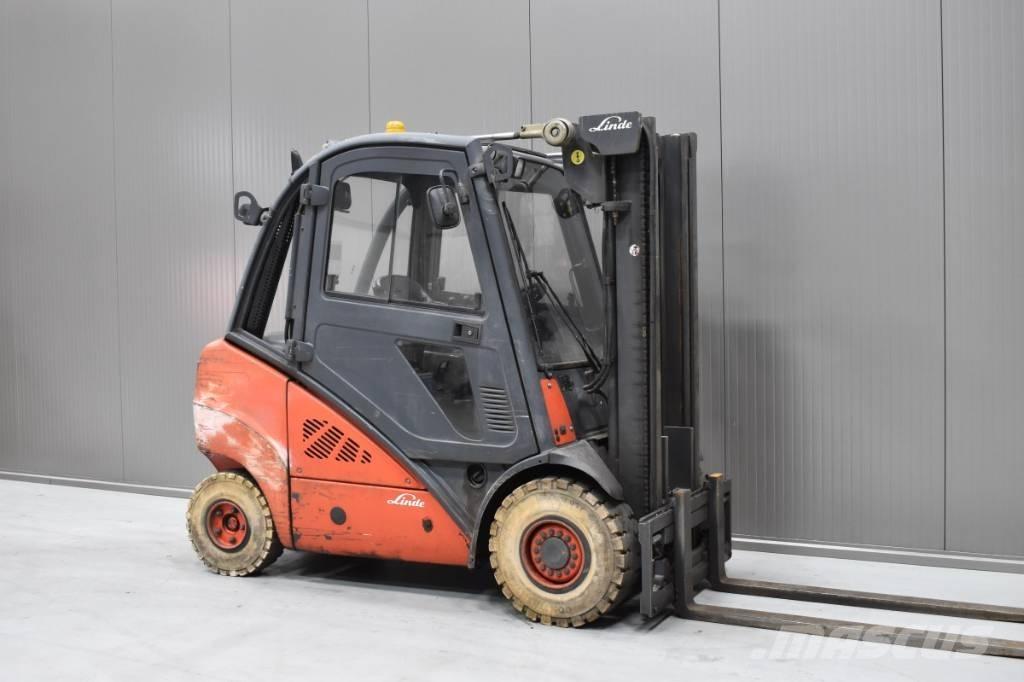 Linde H 25 D - 01 Tehnika ar dīzeļa dzinēju